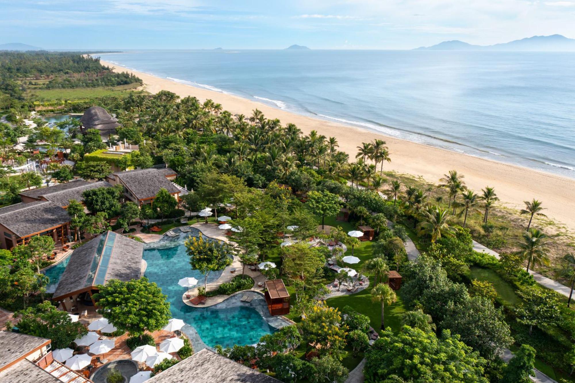 New World Hoiana Beach Resort Duy Nghia Bagian luar foto